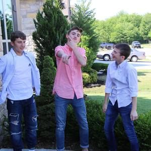 Meet your Posher, Brady